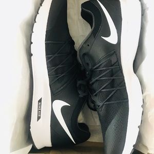 Nike Air Relentless6